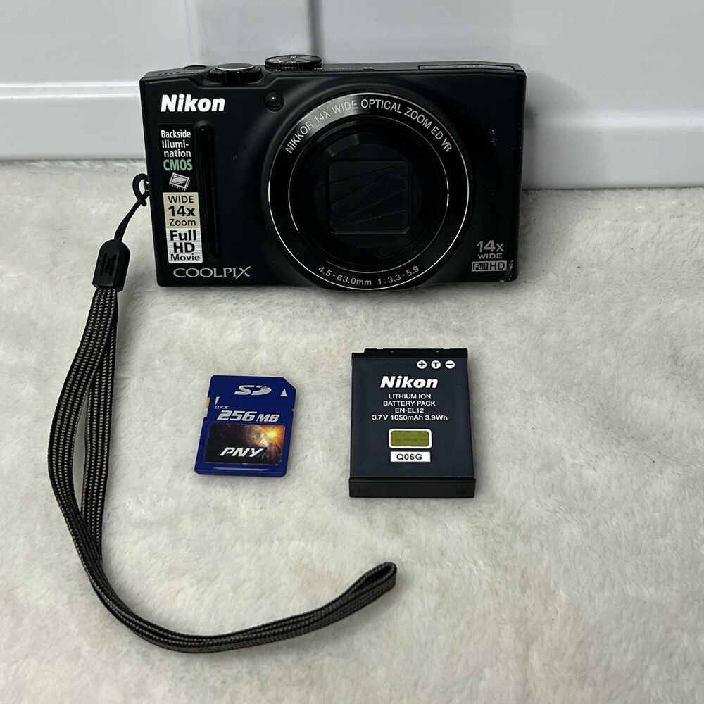 NIKON COOLPIX S8200 Nikkor 14x Wide Optical Zoom 16.1 Megapixel Black Full HD